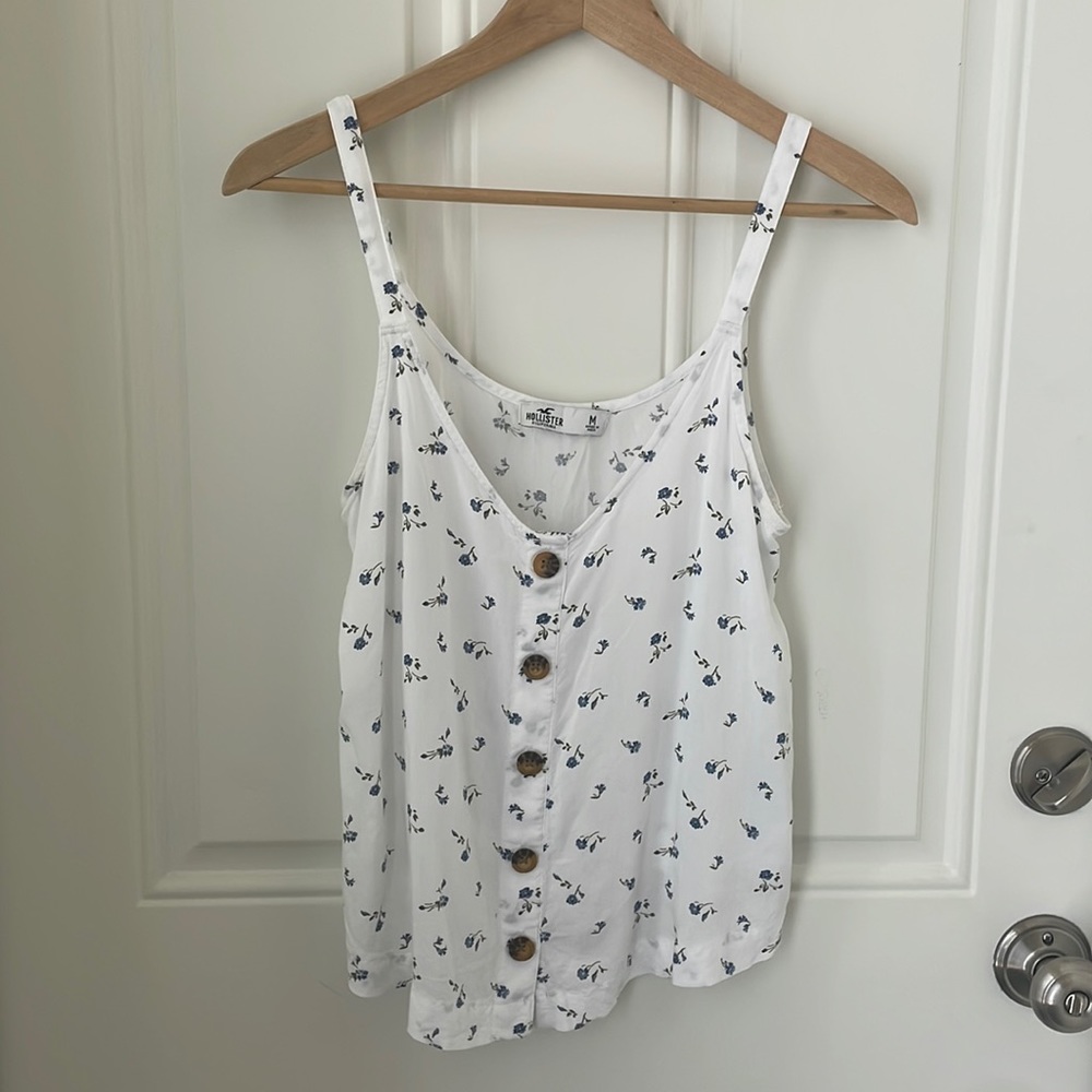 Hollister floral top